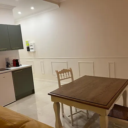 Charming Flat In 13eme Appartement